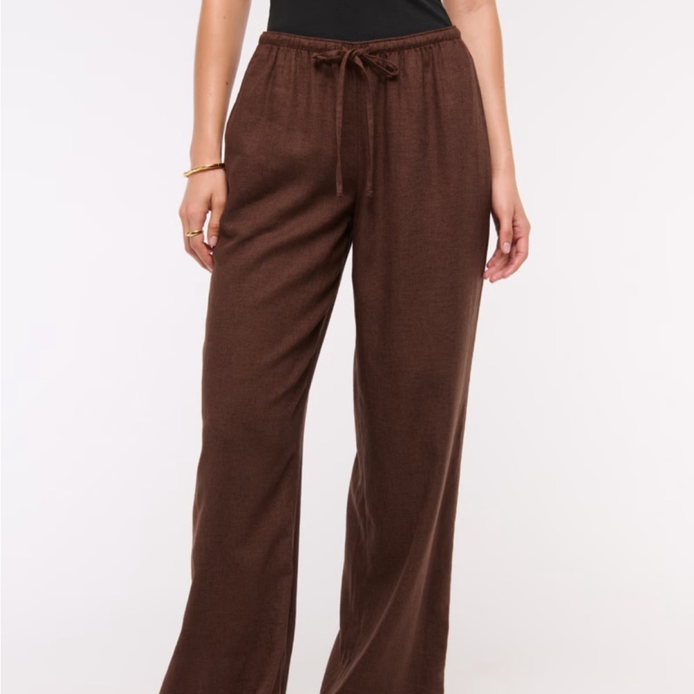 Abercrombie & Fitch Linen-Blend Pull-On Pant - Picture 7 of 9